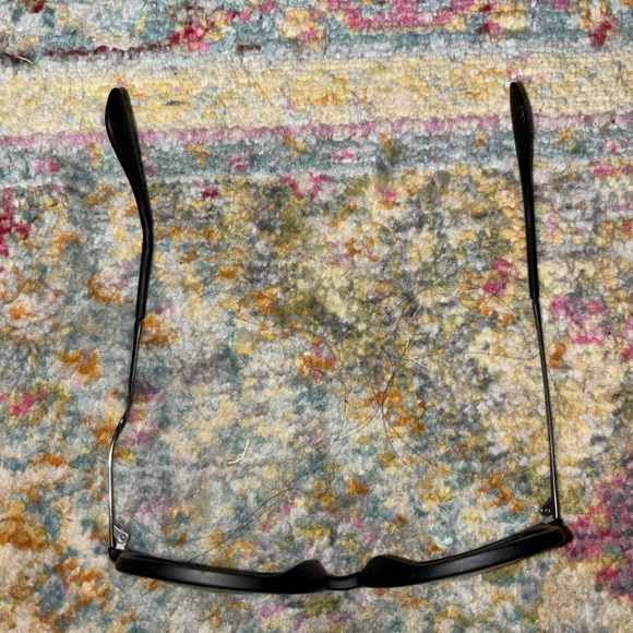 Rayban Sunglasses - Picture 4 of 7